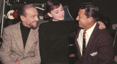 Fred Astaire con Audrey Hepburn y Roger Edens