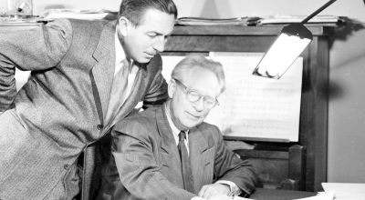 Oliver-Wallace con Walt Disney Oliver-Wallace con Walt Disney
